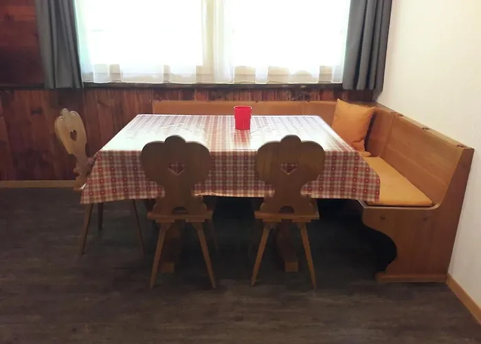 Ferien In Der Bergwelt Von 3* Адельбоден